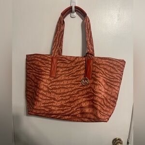New Without Tags Large Michael Kors Tote with Burnt Orange Leather Trim
